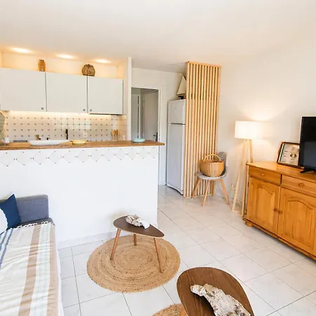 Location 2 Pieces A Agay Apartamento